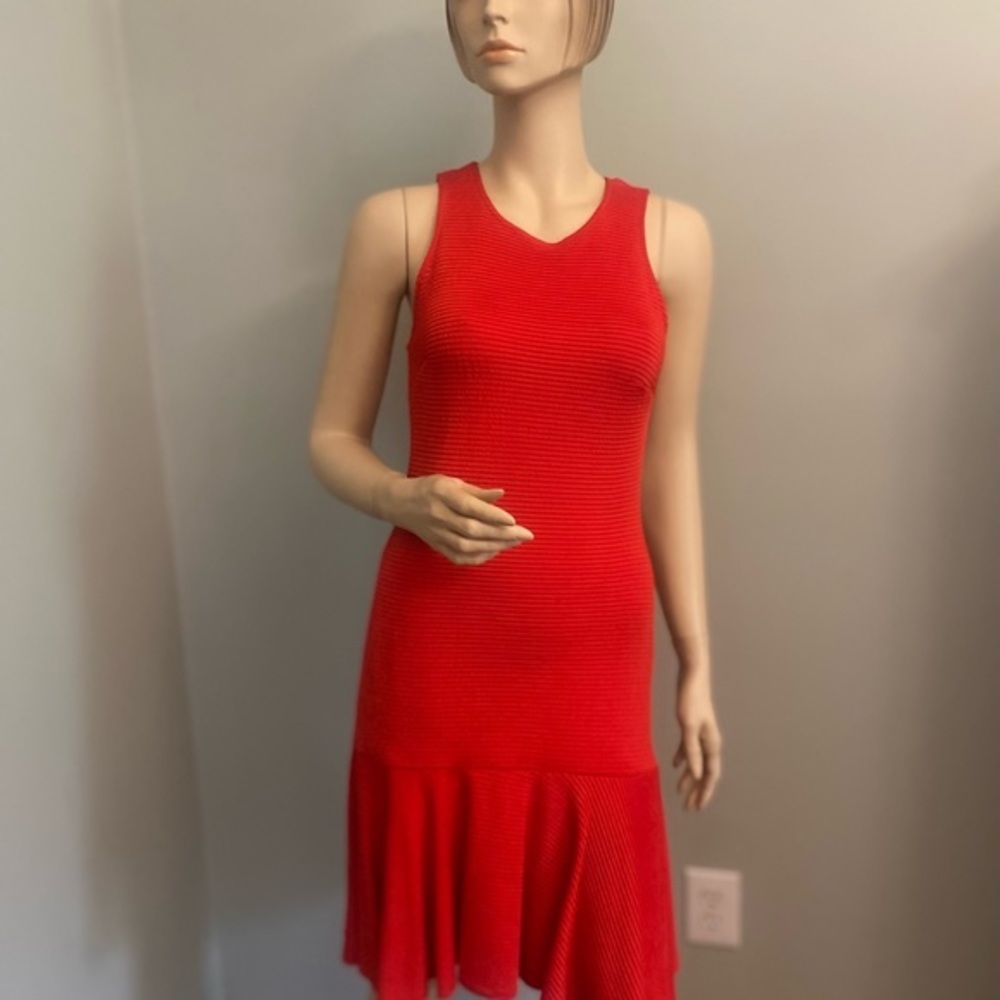 Trina Turk Fantastic Red Ribbed Stretch Knit Drop Waist Flounce Hem Dress‎ 4